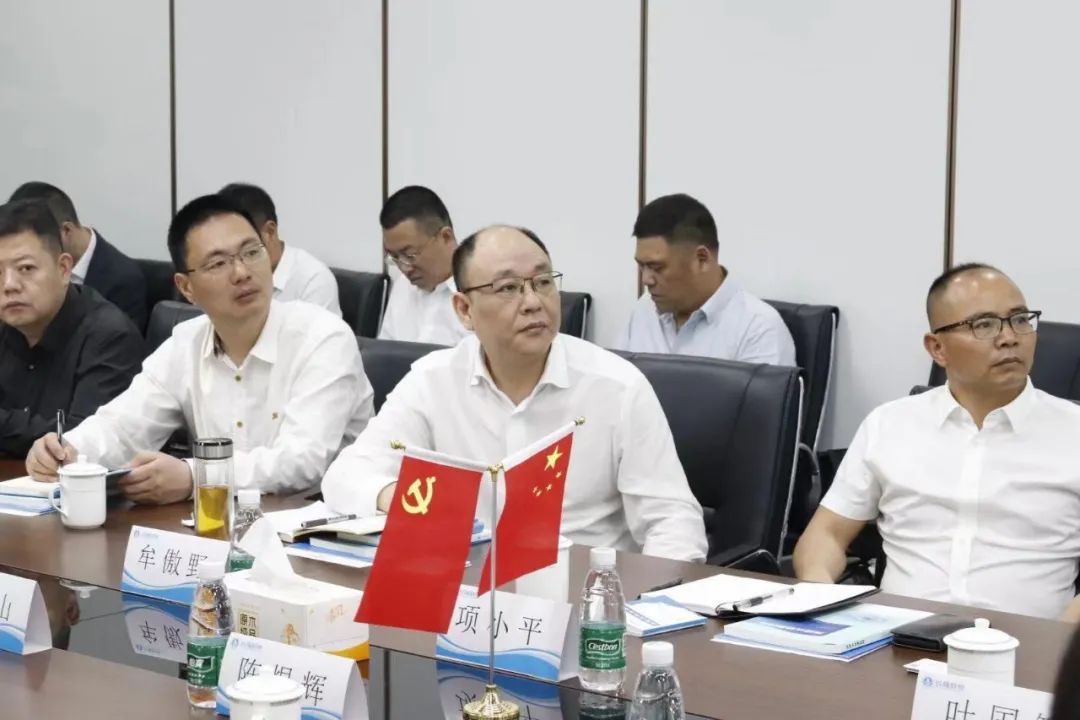 臺州市路橋區牟傲野區長率隊到長隆科技考察指導